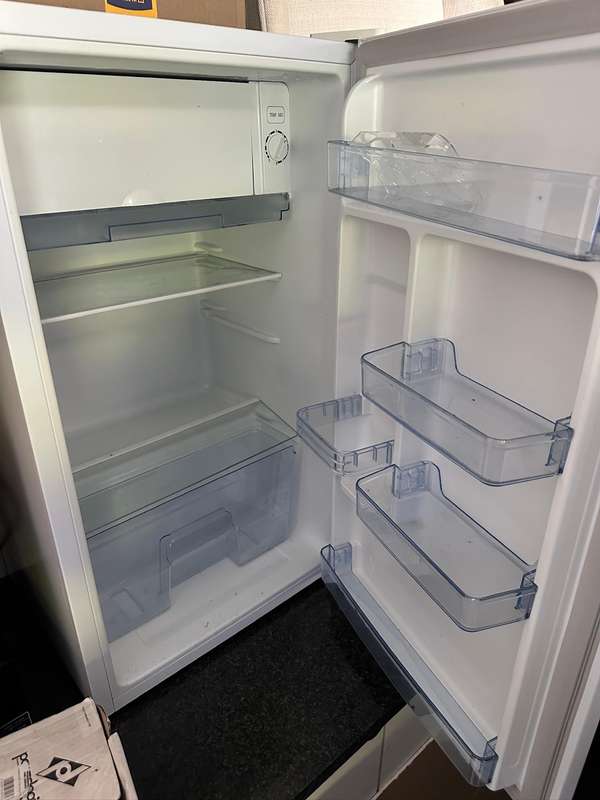 Hisense Bar fridge