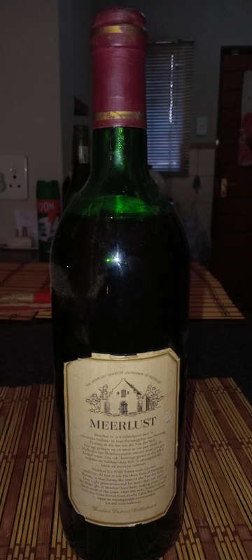 MEERLUST 1982 and 1990 RED