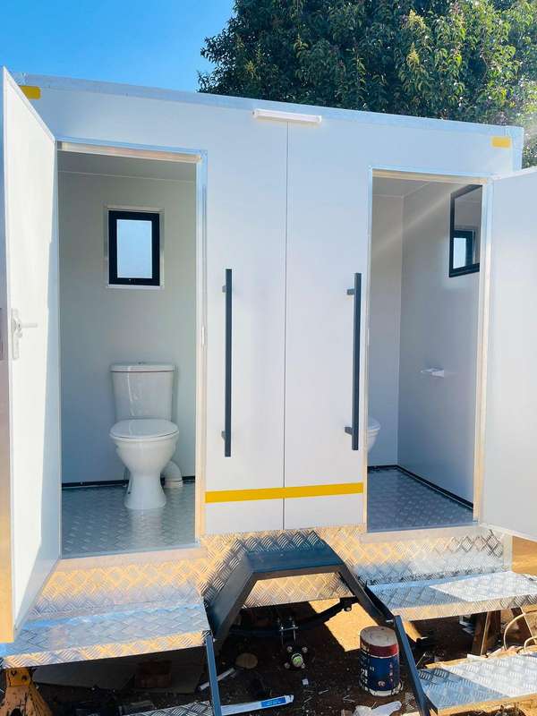 VIP Mobile toilet