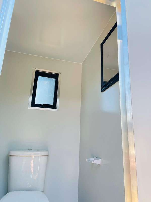 VIP Mobile toilet