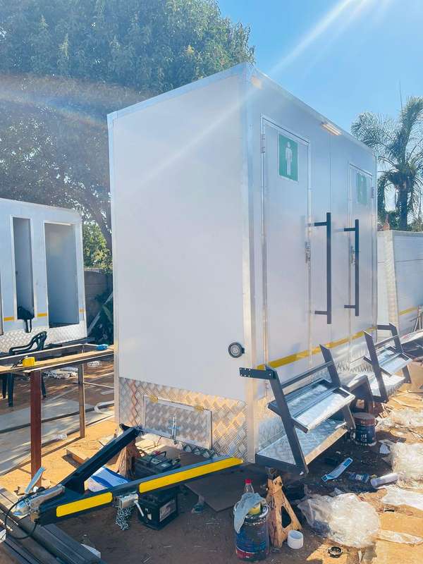VIP Mobile toilet