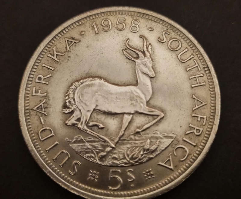 1958 Queen Elizabeth II 5 Shilling Coin - Mint Condition