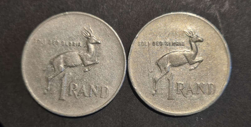 2 × 1979 R1 Coins - English and Afrikaans