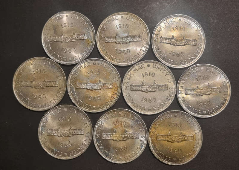 10 × 1960 5 Shilling coins