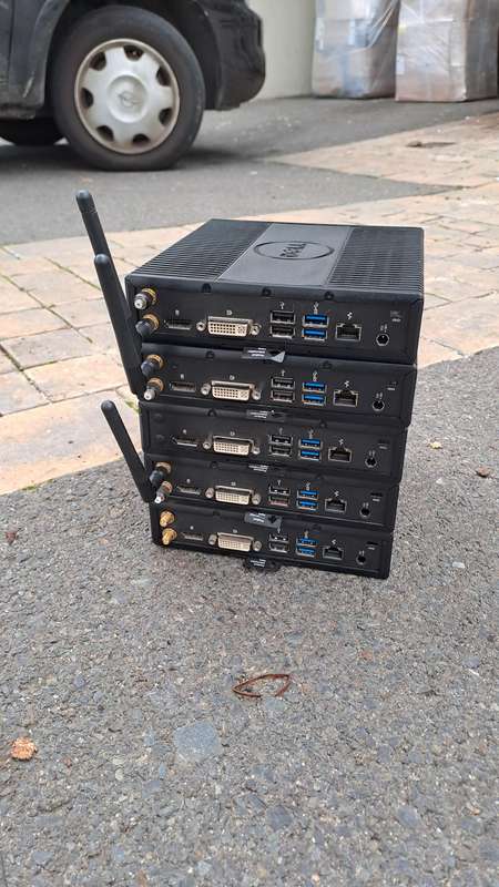 Dell Wyse Dx0Q 5020 Thin Client PC  (8Gb ram and 320 GB HDD)