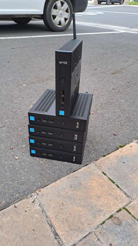 Dell Wyse Dx0Q 5020 Thin Client PC  (8Gb ram and 320 GB HDD)