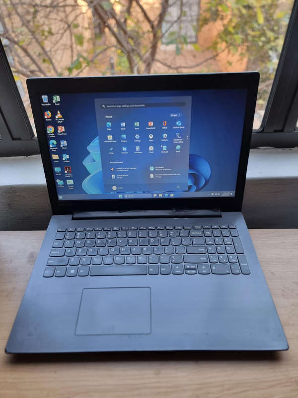 LENOVO IDEAPAD 330 LAPTOP INTEL CELERON 8GB  RAM