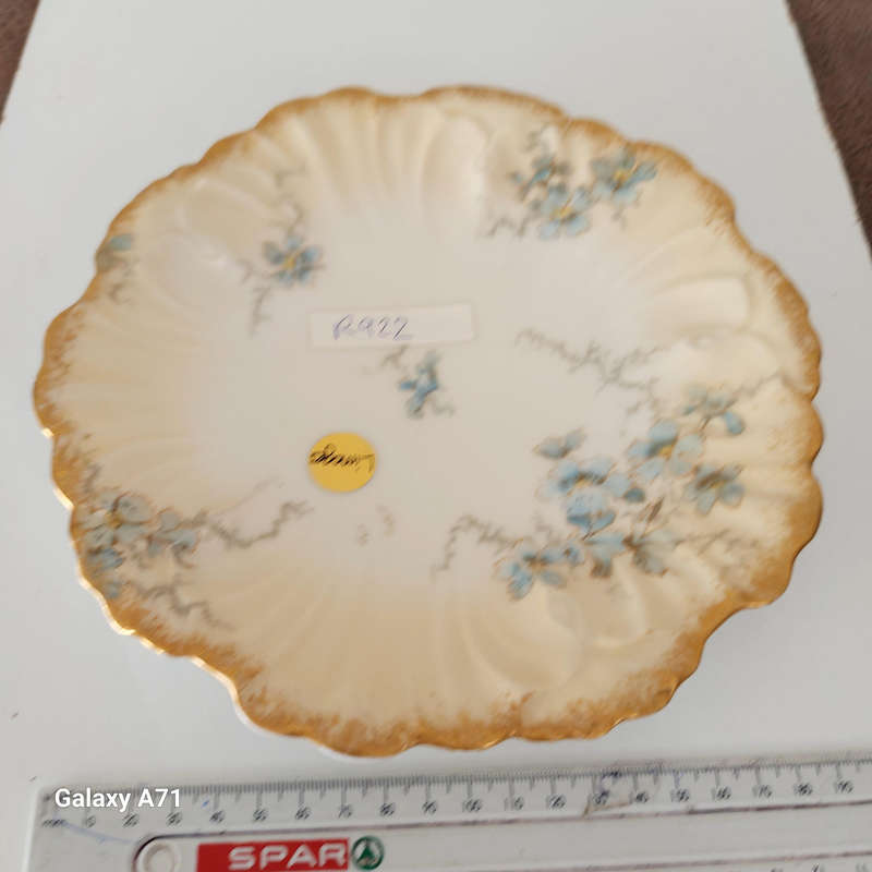 "Limoges" porcelain