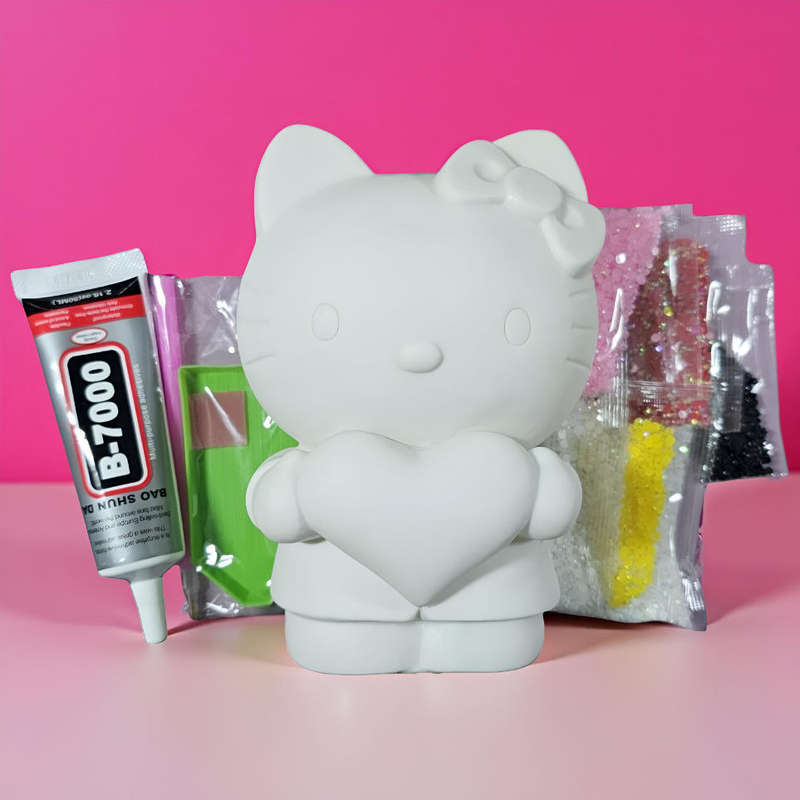 Hello Kitty Diamond Dot Piggy Bank
