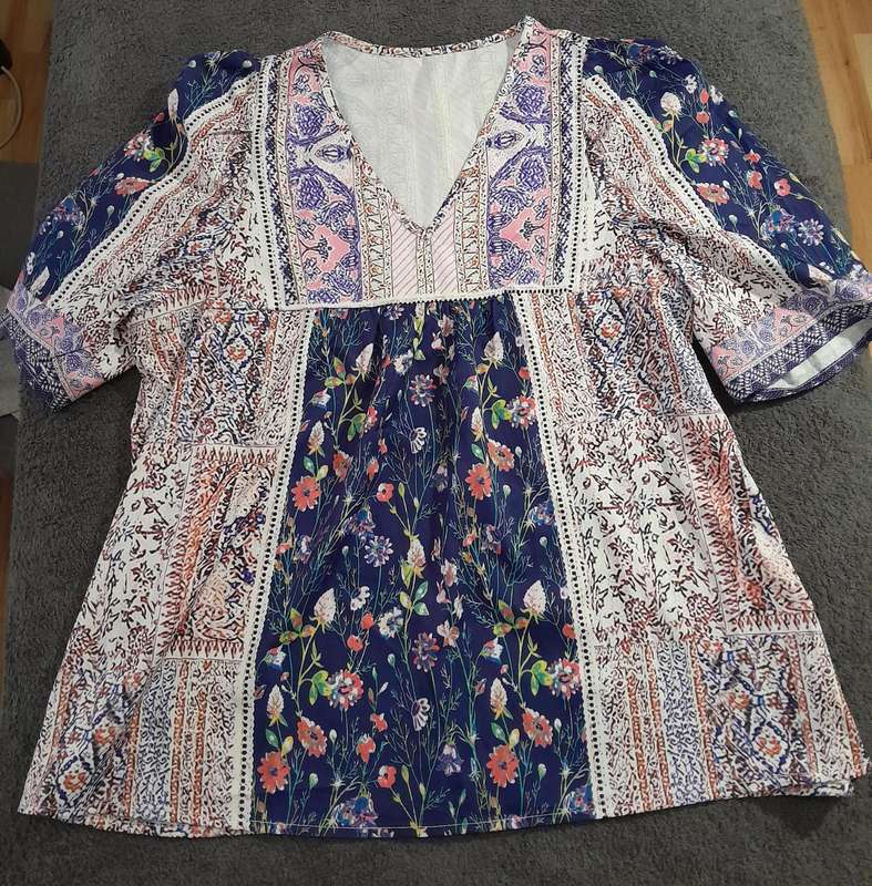 Shein Ladies Top