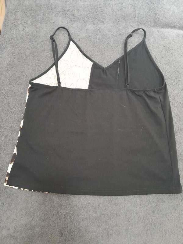 Ladies Top -  Shein - Shoestring/Tank - black - Animal print - Medium