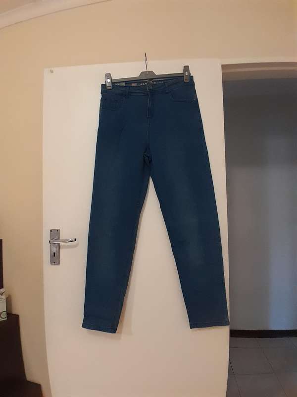 Jeans JBR denim - 13-14yrs - Mid Blue Tapered leg