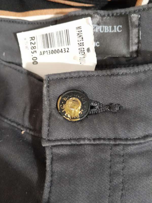 Mens grey pants - 38 - Banana Republic Athletic