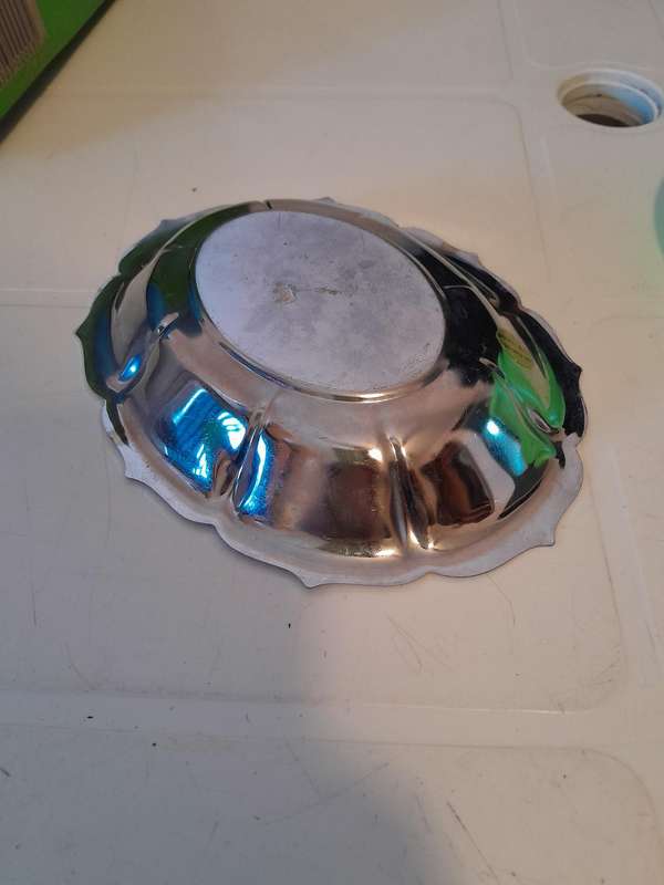 Vintage Stainless Steel Scalloped tray - 18x24cm - Made in Hong Kong