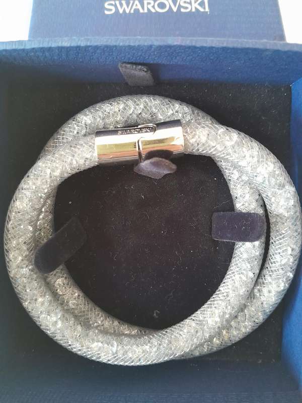 Authentic Swarovski Stardust Bracelet - Silver mesh with Crystals - double loop