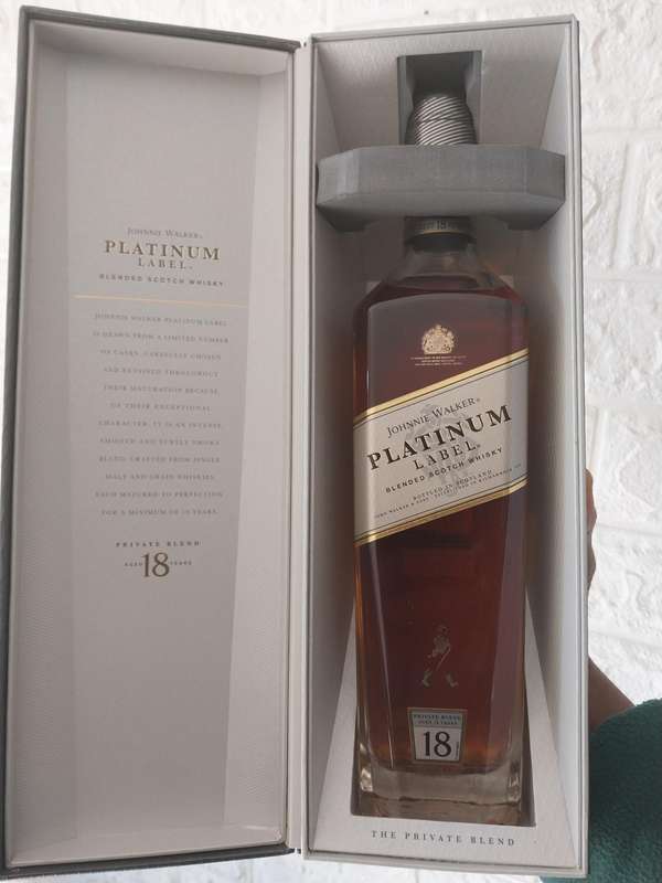 Johnnie Walker 18 YO Platinum