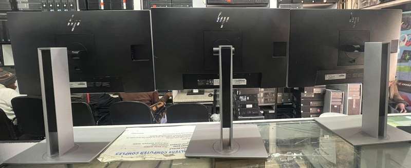 HP E223 22 Borderless EliteDisplay Monitor