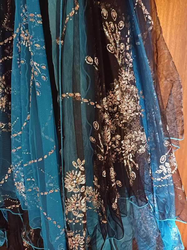Cerulean Blue & Black beaded & sequined Matric farewell event evening dress size Medium