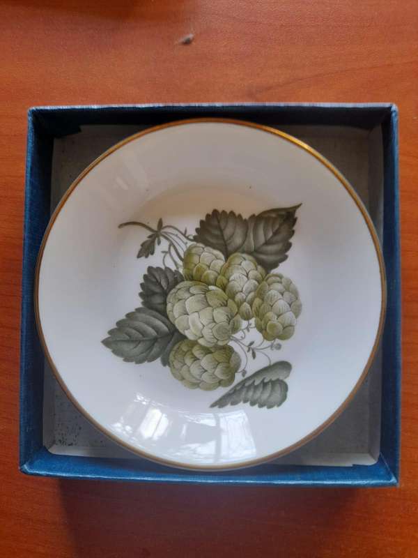 Royal Worcester Fine Bone China Pin Dish - width 10cm