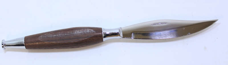 Set Of 6 Japan Stainless Steel Steak Knives With Wooden Handles in Original Display Case