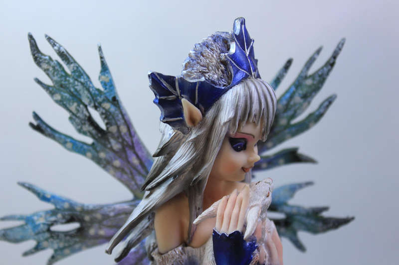Amy Brown Faery Statuette Figurine "Rebel Holding a White Hare"