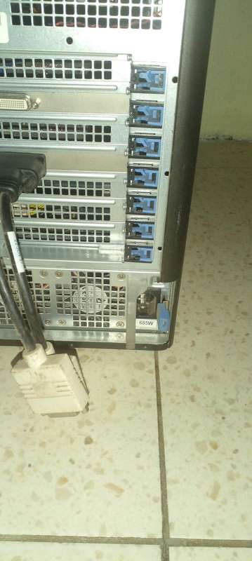 Dell Precision T7810 Tower Workstation Dual Xeon cpus 2 x 6 Cores 1.9ghz Proccessors