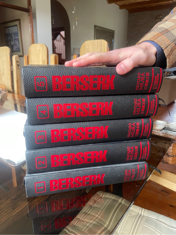 Berserk Deluxe edition volume 1 - 5