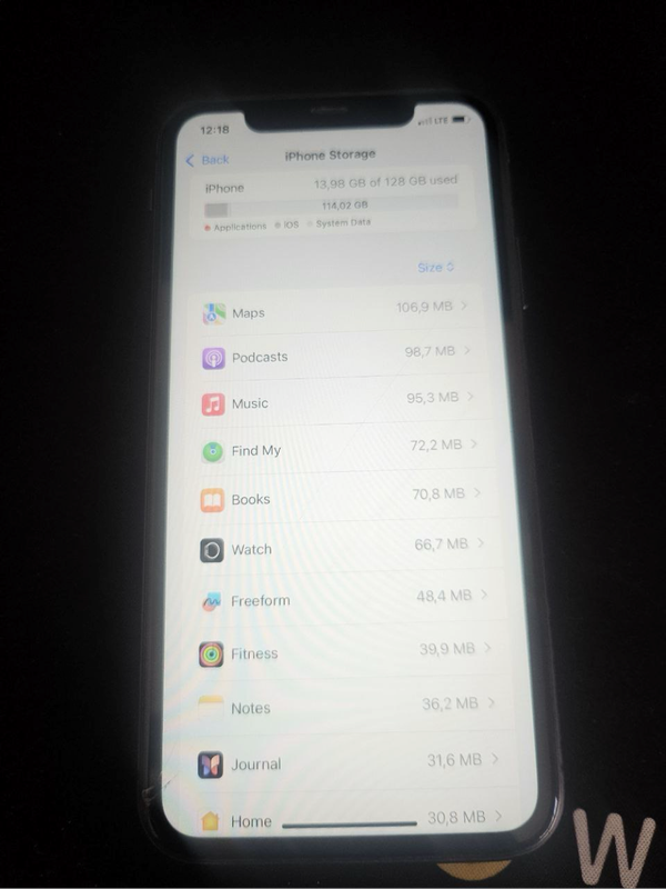iPhone 11