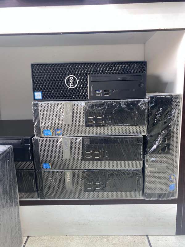 Dell OptiPlex 7020 SFF Desktop Combo Intel Core I3 4th Gen, 8GB DDR3, 256 GB SSD, 19 Wide Monitor