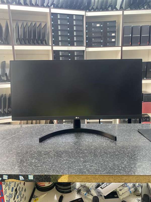 LG 29WL500 Ultra Wide 29 UW-UXGA (3840×2160) 75Hz 5ms IPS Monitor