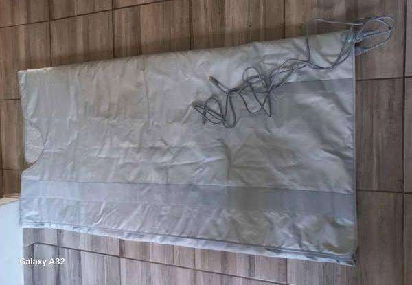 Professional Infrared Sauna Blanket. Perfect for Beauty Salons & Wellness Studios! Negotiable!