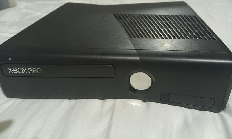 Xbox 360 slim