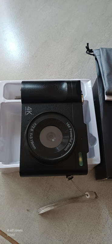 50 mp Vloging 4k ultra digital camera