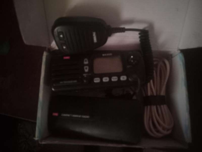 Gsx 300 2 way waterproof radio