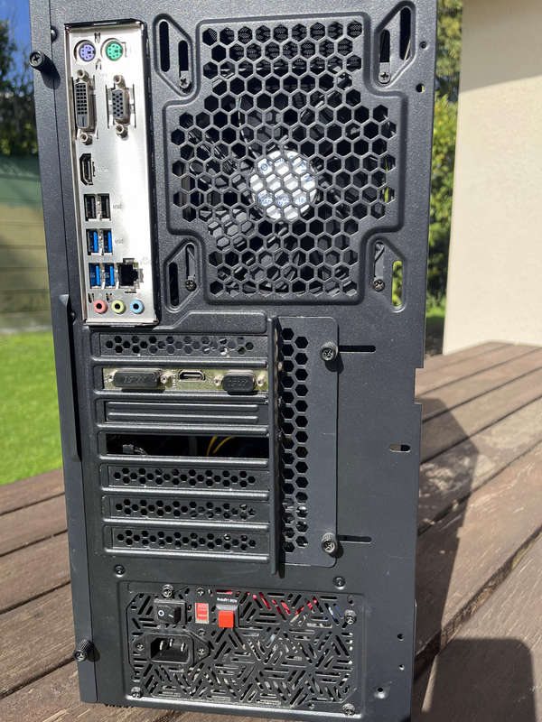 Ryzen 5 3600 GT 730 Workstation