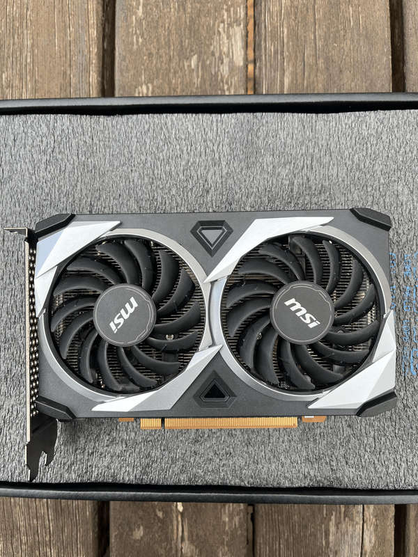 MSI Radeon RX 6500 XT MECH 2X 4GB OC GDDR6