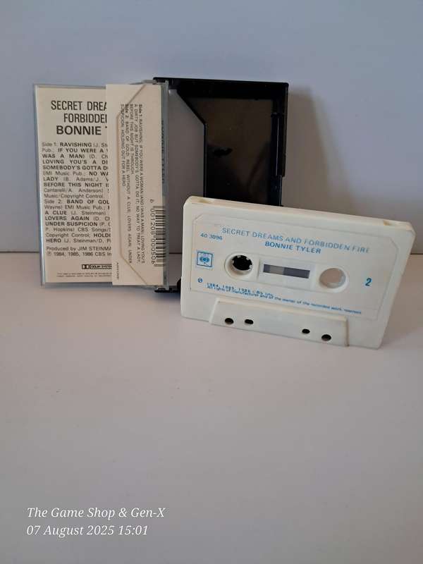 Music Tape:  Bonnie Tyler - Secret dreams and forbidden fire