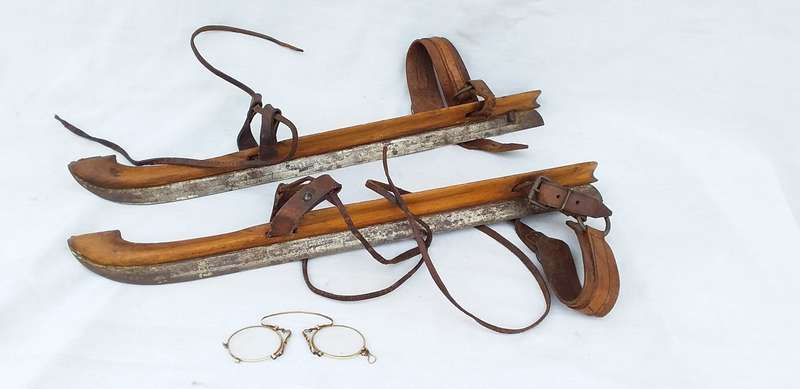 Dutch Ice Skates