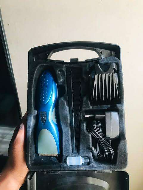  Remington Titanium Hair Clipper  Full Kit | R450 