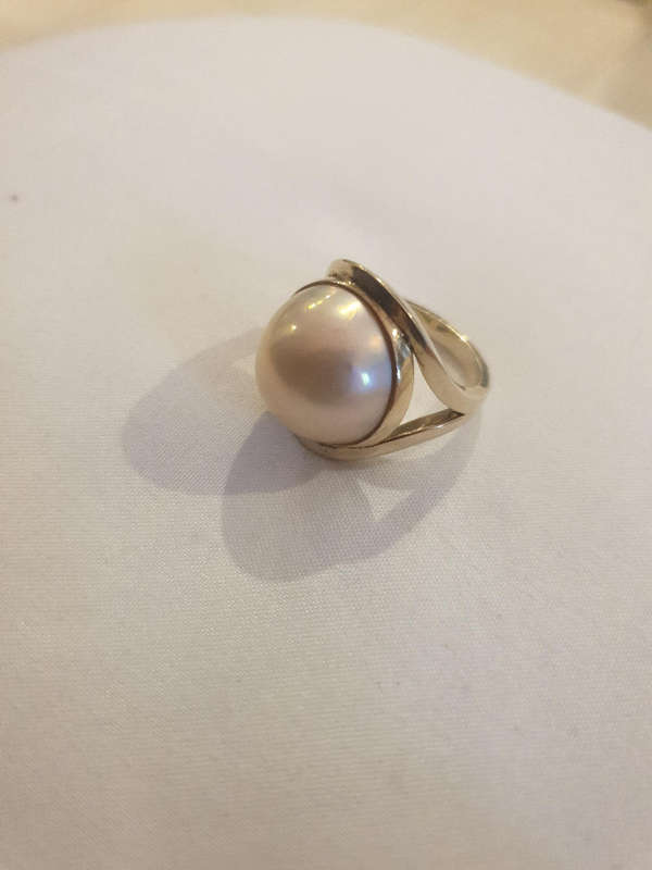 9crt Gold Marbe Pearl ring