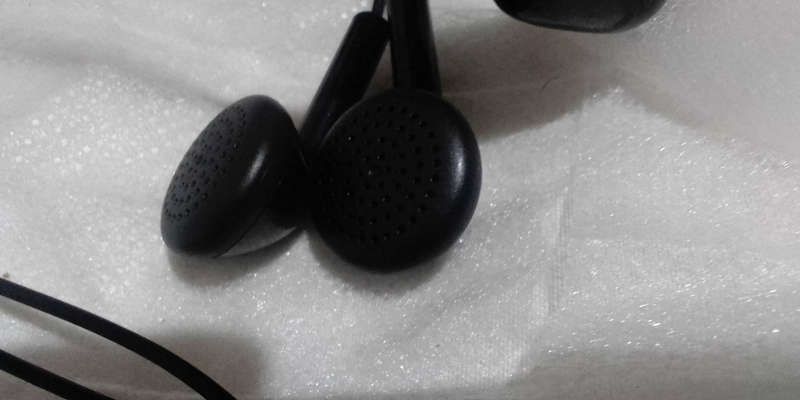 Headphones ( 2