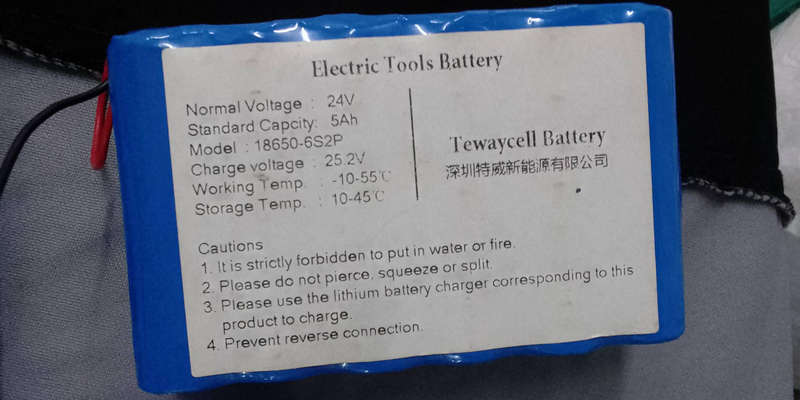 24 VDC 12 pcs Lithium ion batteries pack