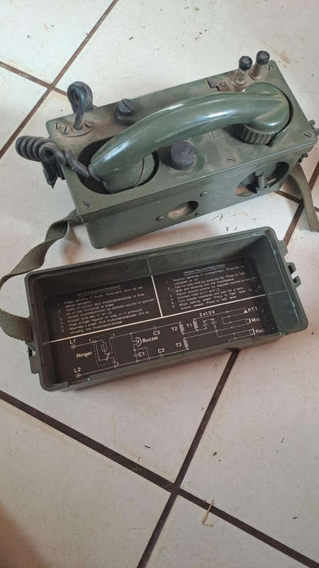 Military field telephone