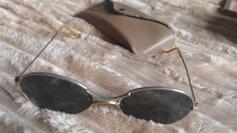 Ray ban