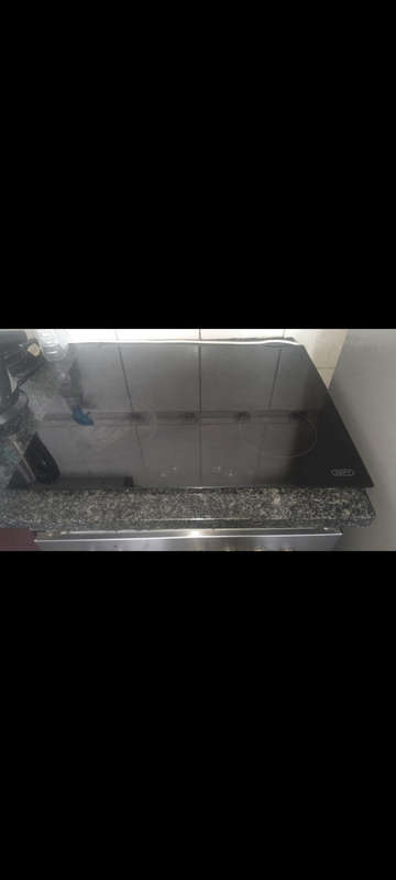 Defy touch screen hob