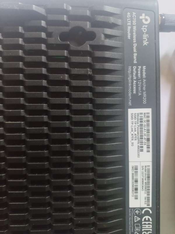 TP Link AC750 Wireless Dual Band 4G LTE Router - Model Archer MR200.  Open network