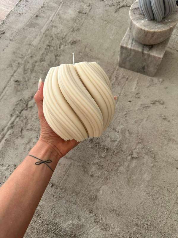 Braided mini pillar candle