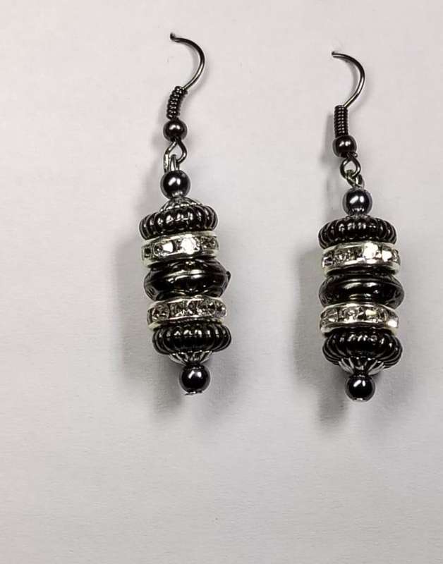 WL elegant earrings