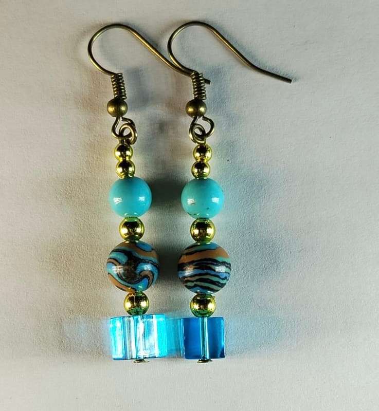 WL elegant earrings