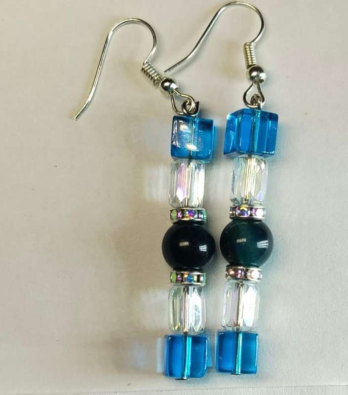 WL elegant earrings